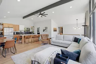 2853 E Willow Hills Dr, Sandy, UT 84093 - Photo 4