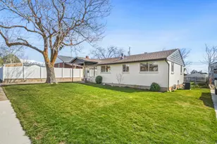 582 E 350 S, Clearfield, UT 84015 - Photo 4