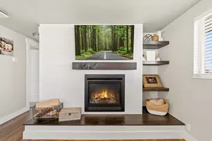 582 E 350 S, Clearfield, UT 84015 - Photo 10