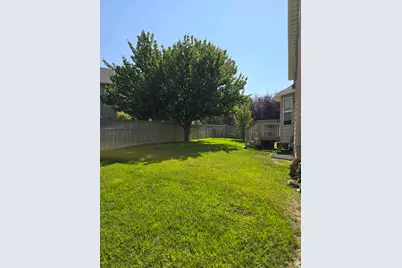 7532 N Castle Rock Rd E, Eagle Mountain, UT 84005 - Photo 38