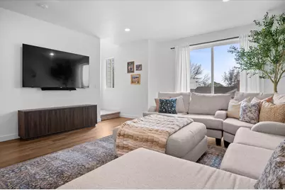 464 E Alice Way, Layton, UT 84041 - Photo 16