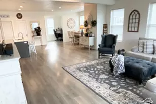 11638 S Skyward Rd W, South Jordan, UT 84009 - Photo 2