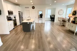 11638 S Skyward Rd W, South Jordan, UT 84009 - Photo 4