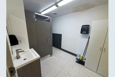 889 W Center, Hyde Park, UT 84318 - Photo 10