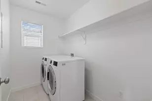 1614 W Parkview Dr, Syracuse, UT 84075 - Photo 32