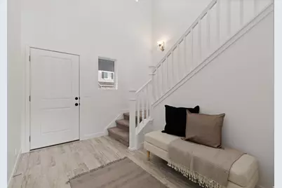 1614 W Parkview Dr, Syracuse, UT 84075 - Photo 4