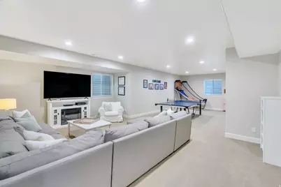 326 W Shoreline Ct, Vineyard, UT 84059 - Photo 34