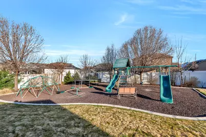 326 W Shoreline Ct, Vineyard, UT 84059 - Photo 48