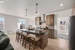 1088 W Audrey Ln, Woods Cross, UT 84087 - Photo 10