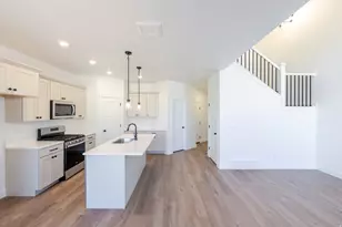 5318 S Acacia Dr, Mapleton, UT 84664 - Photo 10