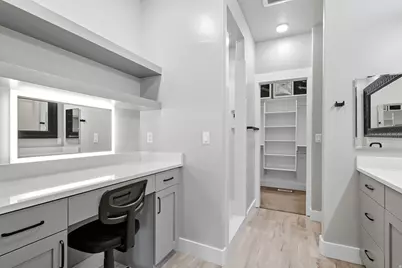 791 W 20 N, Hyrum, UT 84319 - Photo 18