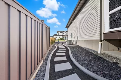 791 W 20 N, Hyrum, UT 84319 - Photo 52