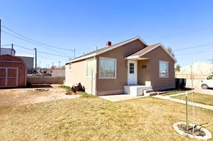 245 N 100 W, Vernal, UT 84078 - Photo 2