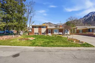 4151 S 3100 E, Holladay, UT 84124 - Photo 2