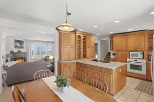 4151 S 3100 E, Holladay, UT 84124 - Photo 6