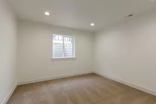 2132 N 725 W, Centerville, UT 84014 - Photo 38