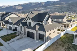 2132 N 725 W, Centerville, UT 84014 - Photo 42