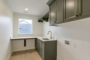 2132 N 725 W, Centerville, UT 84014 - Photo 26