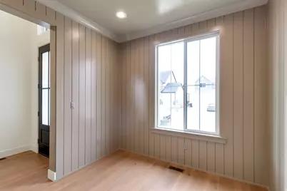 2132 N 725 W, Centerville, UT 84014 - Photo 4