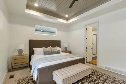 2132 N 725 W, Centerville, UT 84014 - Photo 16