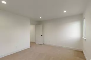 2132 N 725 W, Centerville, UT 84014 - Photo 30