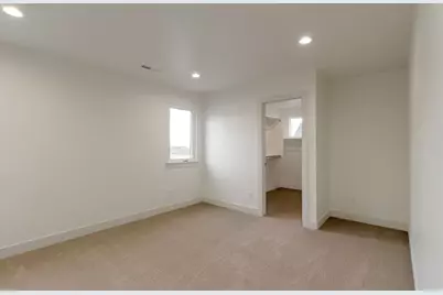 2132 N 725 W, Centerville, UT 84014 - Photo 28