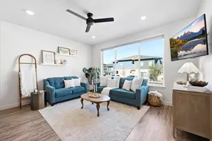 1010 W Lapis Fields Way, Bluffdale, UT 84065 - Photo 2