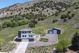 1156 Circle View Dr, Logan, UT 84341 - Photo 6