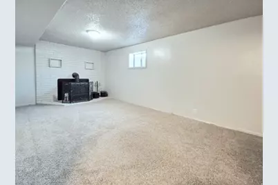 2020 E 3500 S, Vernal, UT 84078 - Photo 14