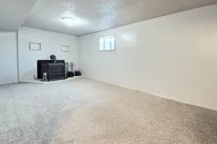 2020 E 3500 S, Vernal, UT 84078 - Photo 14