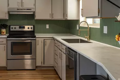 1672 N 1560 E, North Logan, UT 84341 - Photo 6