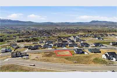 78 S 1000 E #115, Hyde Park, UT 84318 - Photo 4