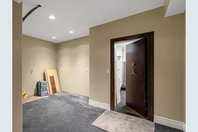 1350 Kays Creek Dr, Layton, UT 84040 - Photo 46