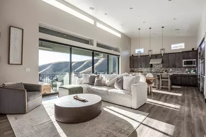 5573 N Canyon Rim Rd, Lehi, UT 84048 - Photo 16