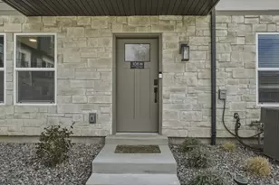 108 W Ryker Ln S, Midvale, UT 84047 - Photo 4