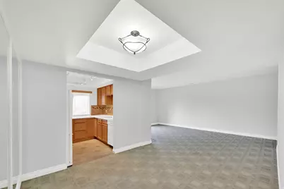 1581 E Waterbury Dr #L, Murray, UT 84121 - Photo 8