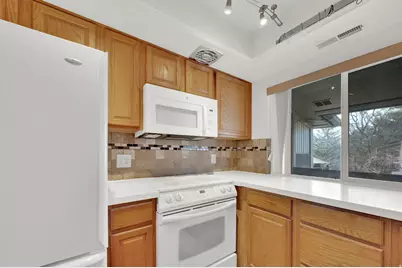 1581 E Waterbury Dr #L, Murray, UT 84121 - Photo 6