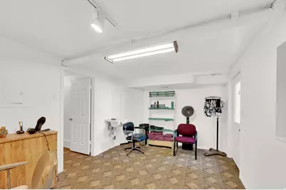 1113 Country Hills Dr #B2, Ogden, UT 84403 - Photo 18