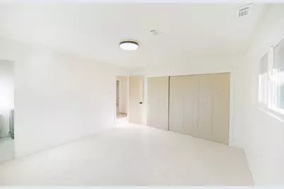 610 S 800 E, Centerville, UT 84014 - Photo 20