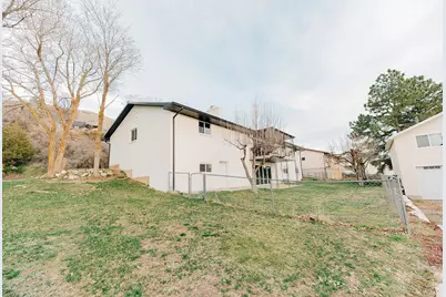 610 S 800 E, Centerville, UT 84014 - Photo 46
