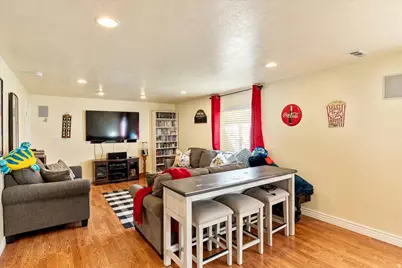 6657 W Haven Maple Dr, West Jordan, UT 84081 - Photo 36