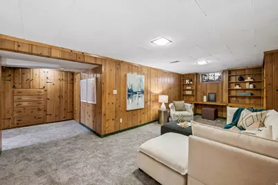 2040 E Wilmington Ave, Salt Lake City, UT 84109 - Photo 18