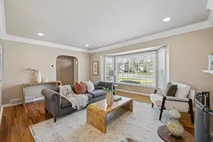 2040 E Wilmington Ave, Salt Lake City, UT 84109 - Photo 2