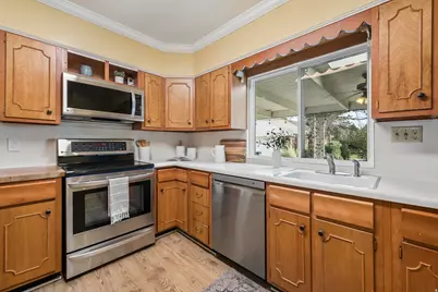 2040 E Wilmington Ave, Salt Lake City, UT 84109 - Photo 8