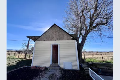 479 E 100 N, Meadow, UT 84644 - Photo 40