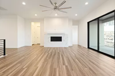 1142 W Gossamer Ln #9, Saratoga Springs, UT 84045 - Photo 8