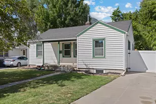 802 S Brookside Dr E, Springville, UT 84663 - Photo 2