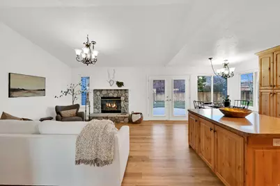 11042 N 5600 W, Highland, UT 84003 - Photo 12