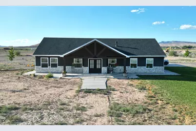 10886 W 9300 S #3, Centerfield, UT 84622 - Photo 1