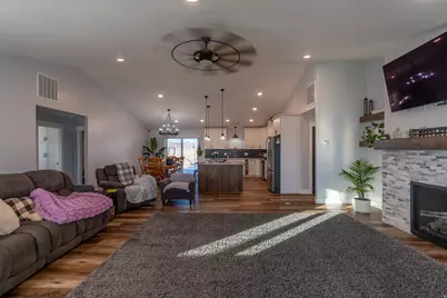 10886 W 9300 S #3, Centerfield, UT 84622 - Photo 8